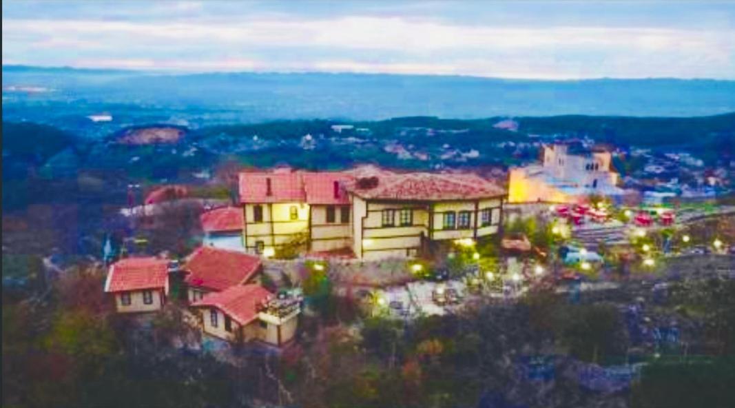 Rooms Emiliano Castle Of Kruja Exterior photo