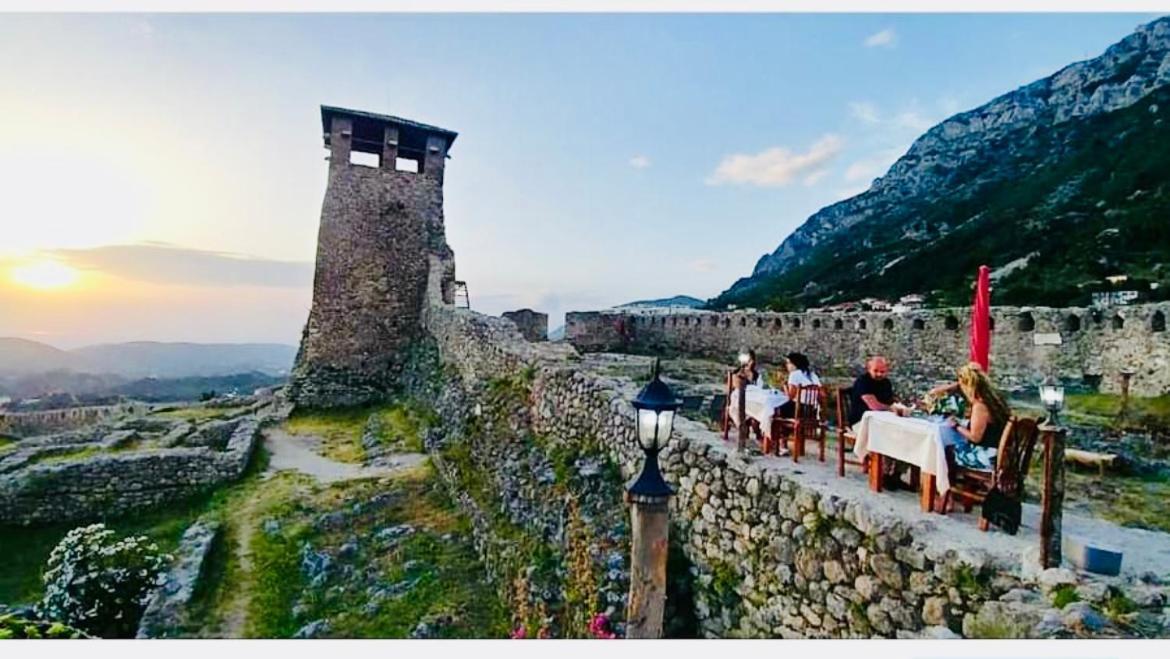 Rooms Emiliano Castle Of Kruja Exterior photo