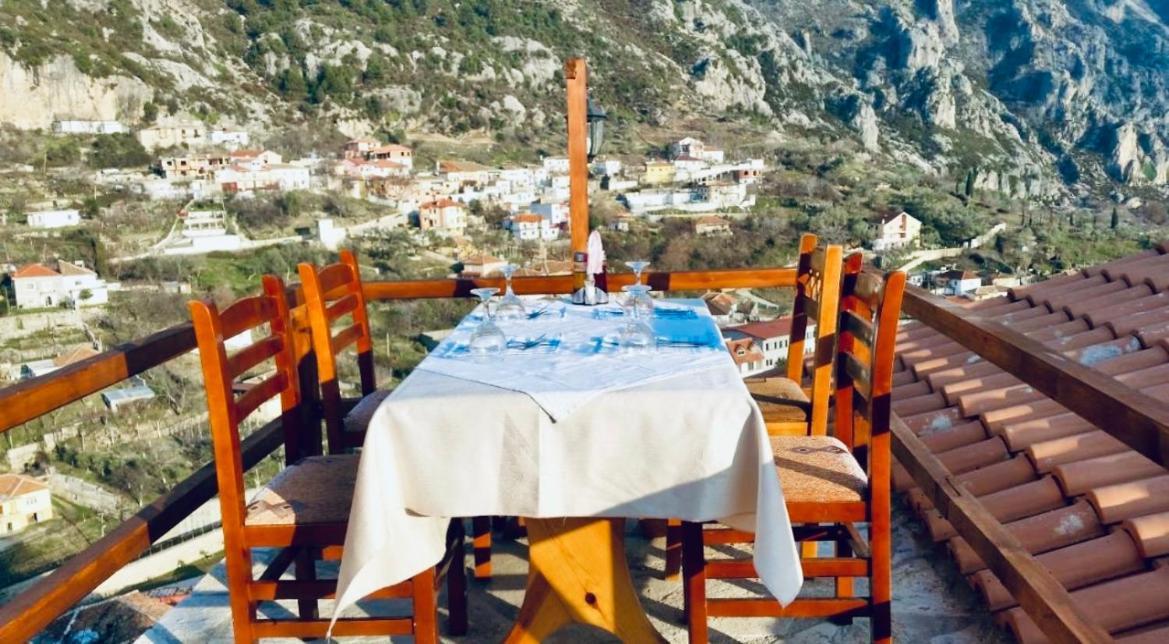 Rooms Emiliano Castle Of Kruja Exterior photo