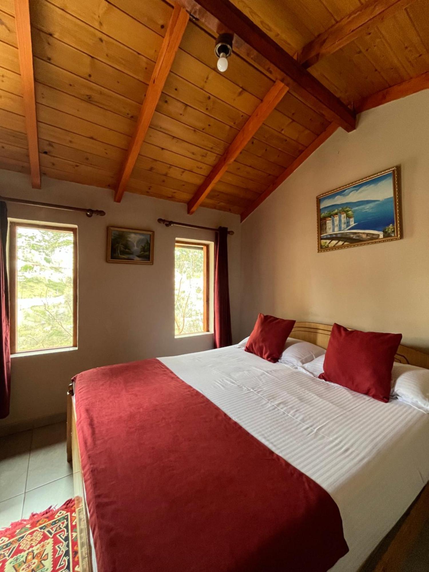 Rooms Emiliano Castle Of Kruja Exterior photo