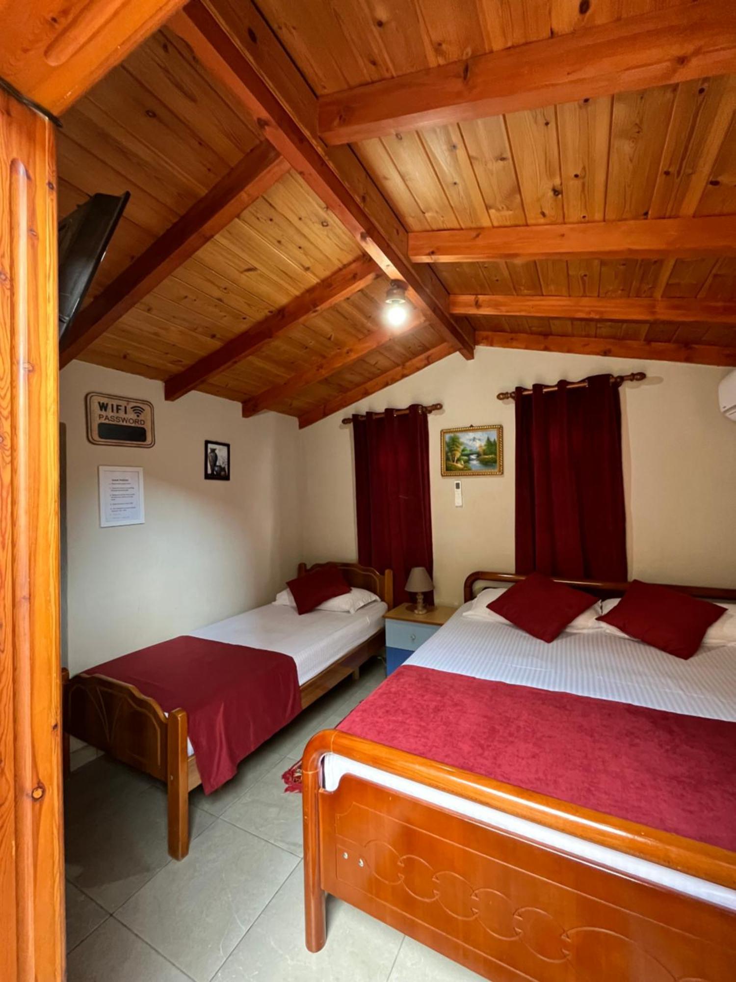Rooms Emiliano Castle Of Kruja Exterior photo