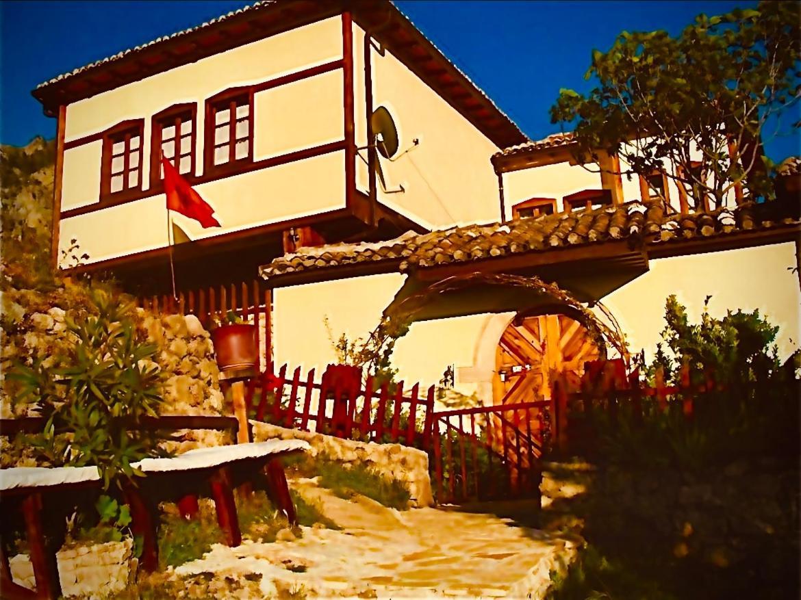 Rooms Emiliano Castle Of Kruja Room photo