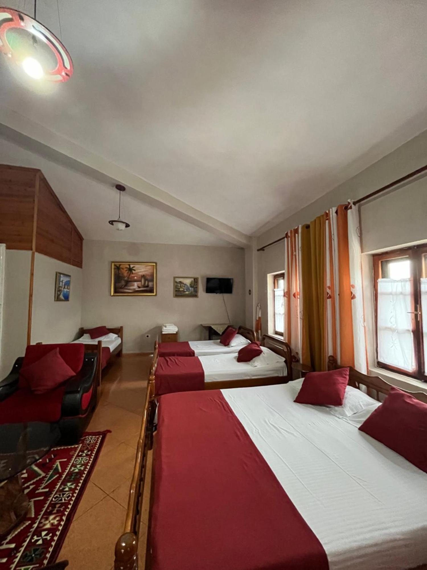 Rooms Emiliano Castle Of Kruja Room photo